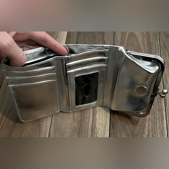 Steve Madden wallet. Never used. Sunglasses are just to compare in size. - Picture 3 of 5